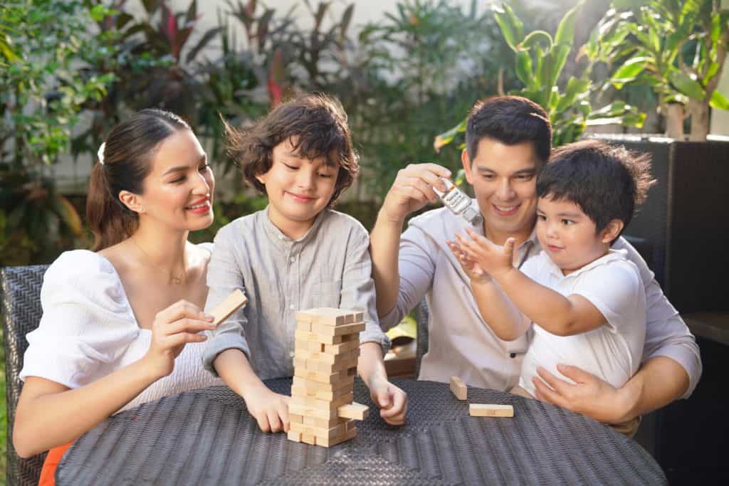 Defensil Isopropyl Alcohol Welcomes Richard Gutierrez, Sarah Lahbati, and Kids as Brand Ambassadors 